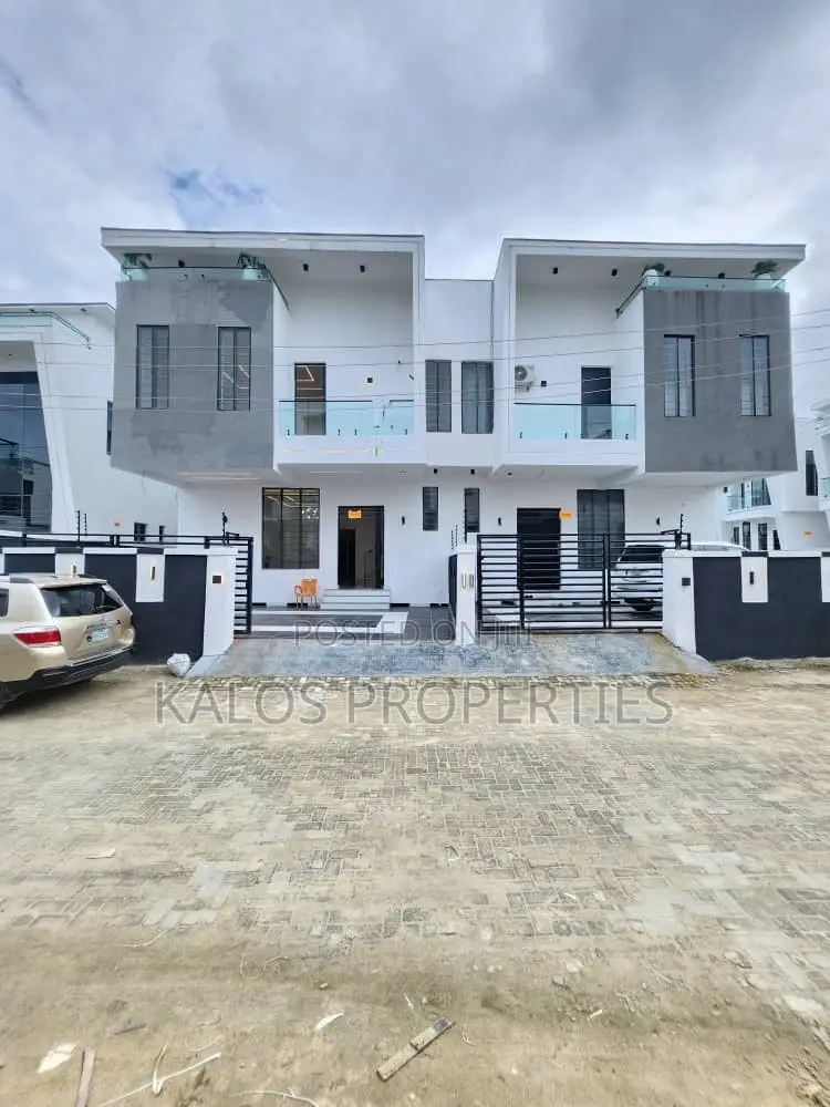 4bdrm Duplex in Ado / Ajah for sale
