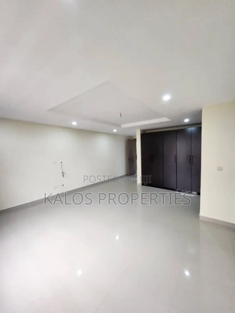 3bdrm Apartment in Old Ikoyi for rent