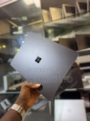Microsoft Surface Laptop 7 16GB Qualcomm Snapdragon X Elite SSD 512GB