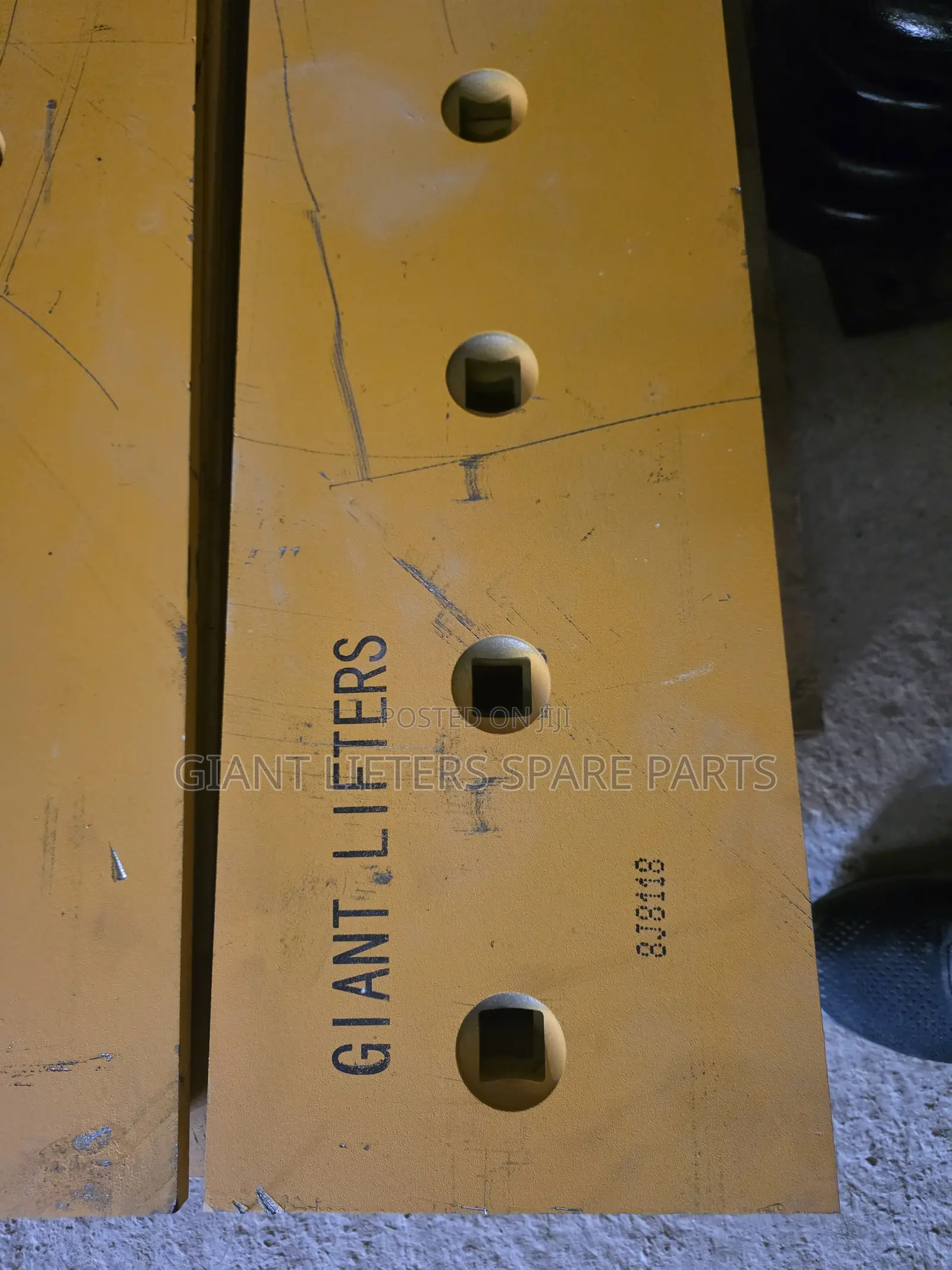 8j-8118 Dozer Cutting Edge – Cat D8k