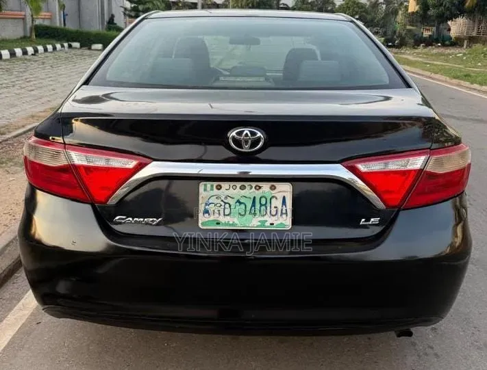 Toyota Camry 2016 Black