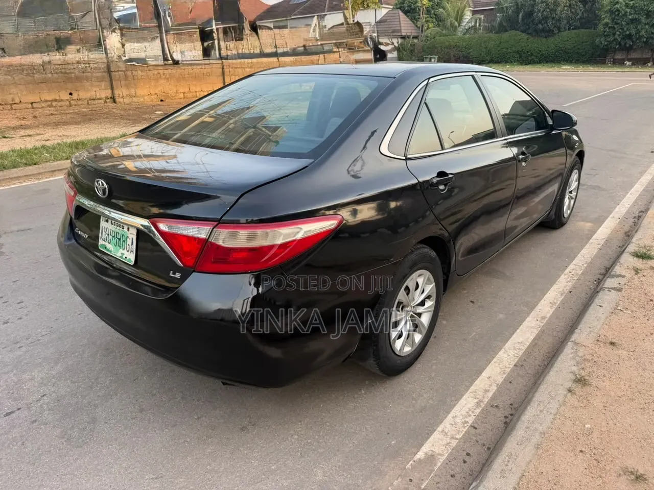 Toyota Camry 2016 Black