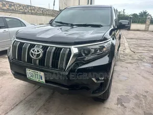 Toyota Land Cruiser Prado 4.0 Petrol TX 2009 Black