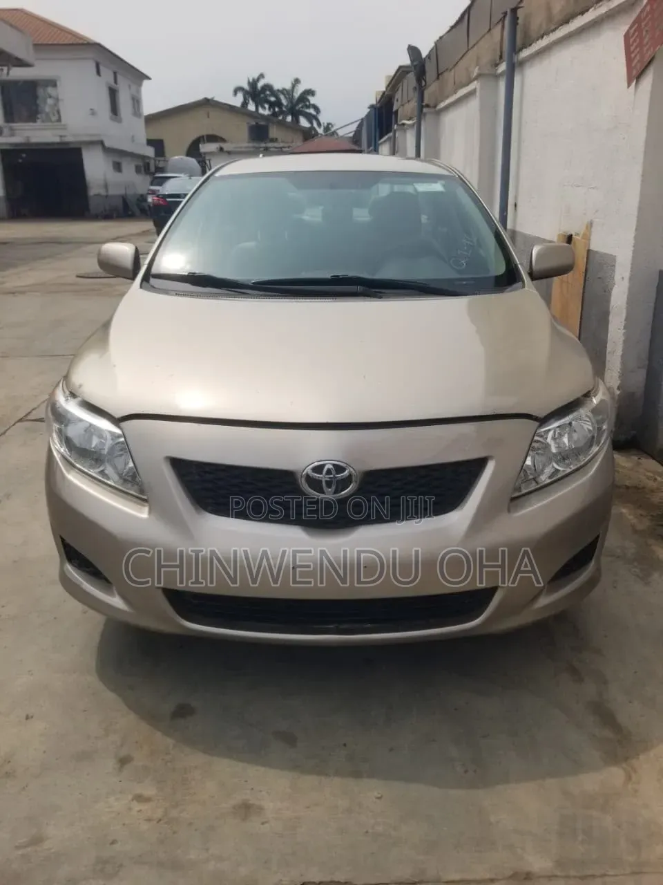 Toyota Corolla 2010 Gold