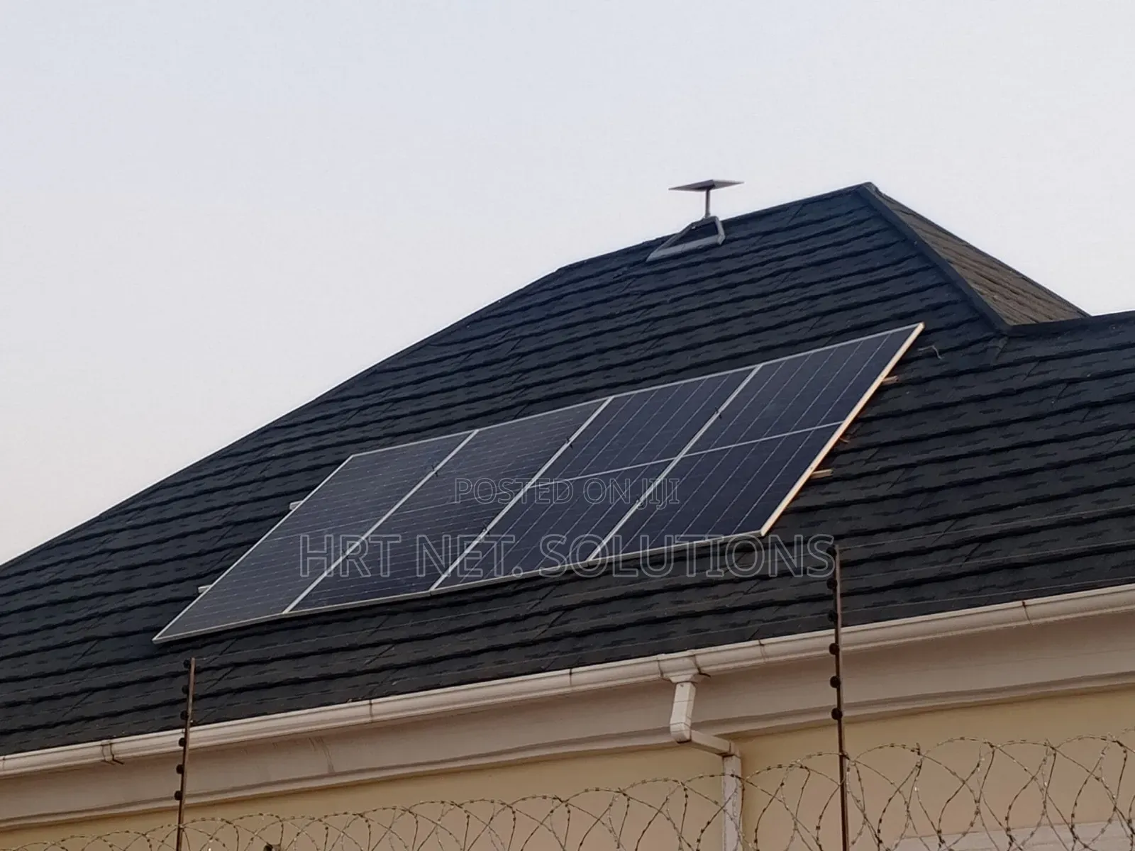 5kva Hybrid Solar Inverter
 4.2kwh Lithium Battery