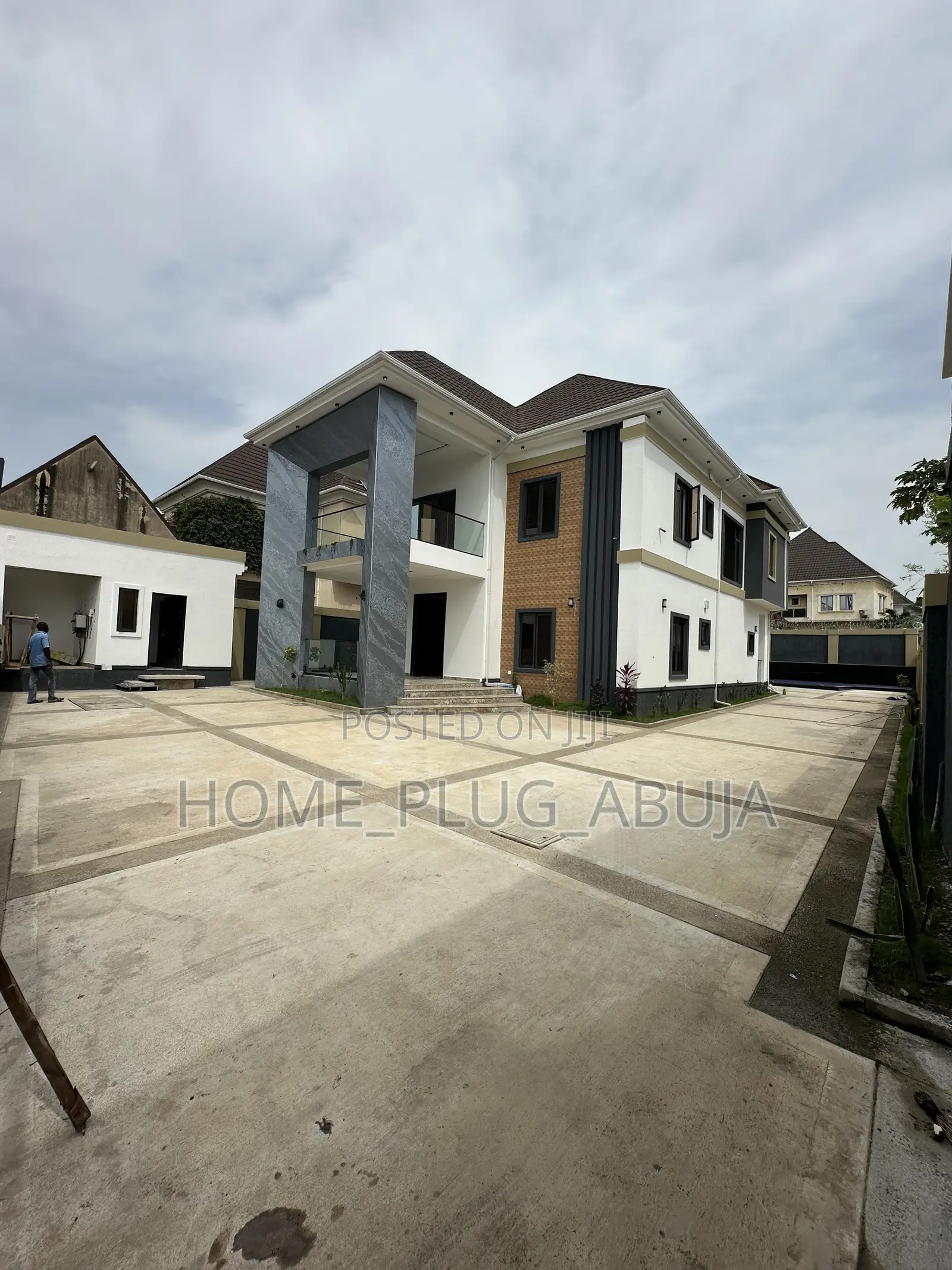 5bdrm Duplex in Mab Global Estate for sale