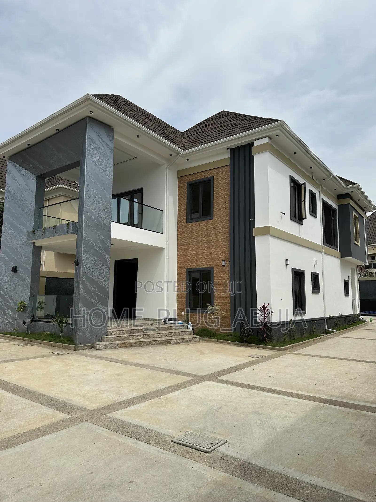 5bdrm Duplex in Mab Global Estate for sale
