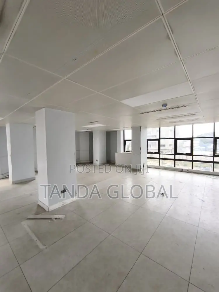350sqm Commercial Space for Lease