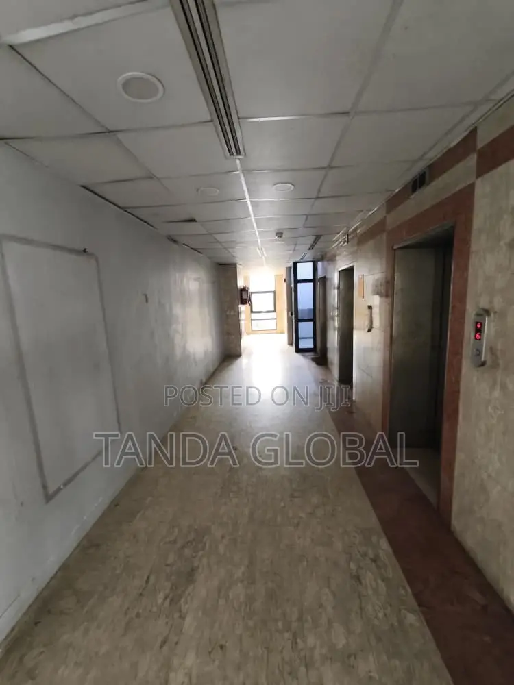 350sqm Commercial Space for Lease