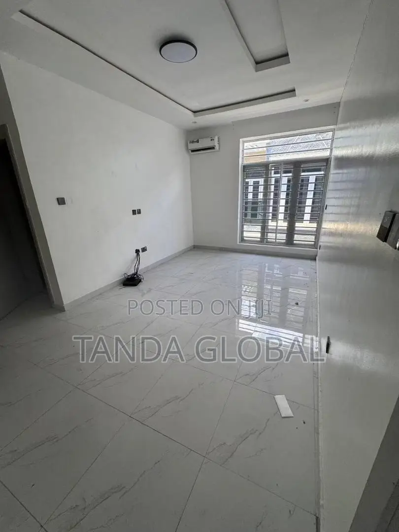 4bdrm Duplex in Opebi for sale