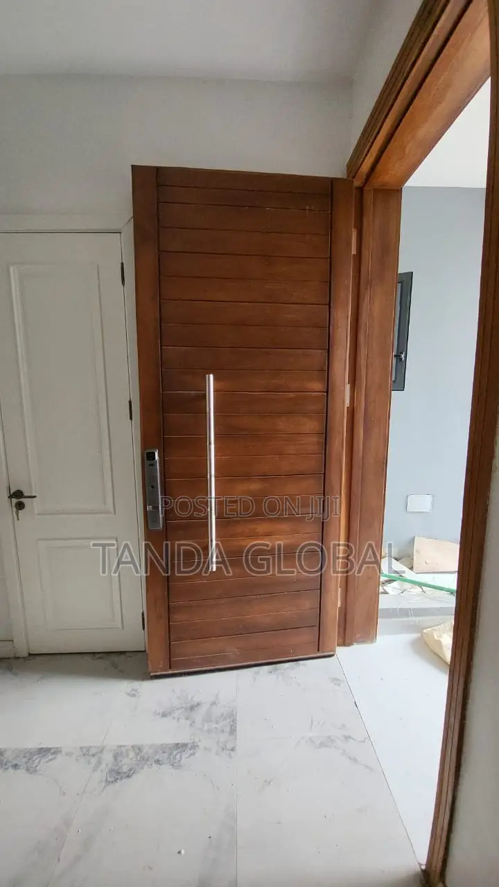 4bdrm Townhouse / Terrace in Opebi for rent
