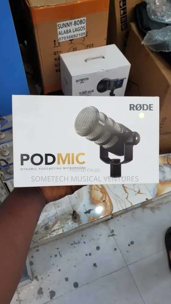 The RØDE PodMic