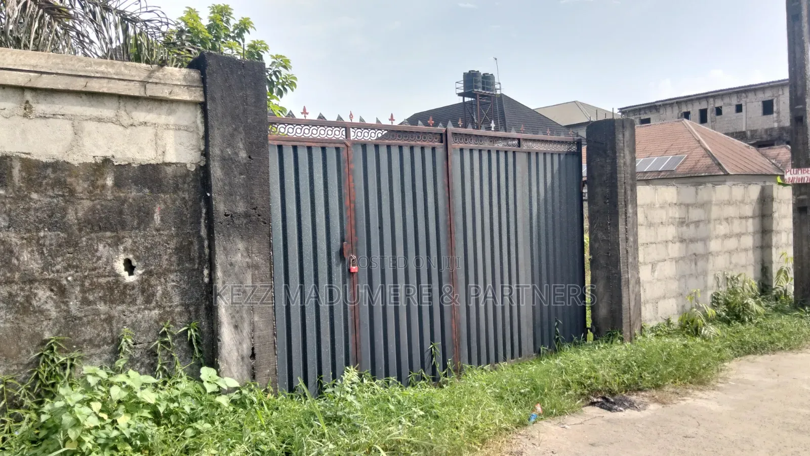 For Sale : Fenced With Gate 1 Plot Inside, Freedom Estate Sars Rd Ph