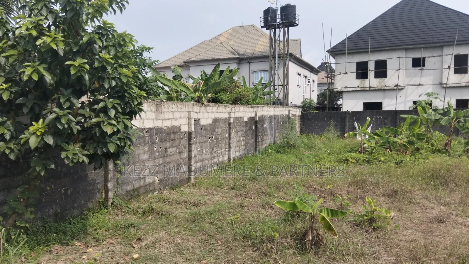 For Sale : Fenced With Gate 1 Plot Inside, Freedom Estate Sars Rd Ph