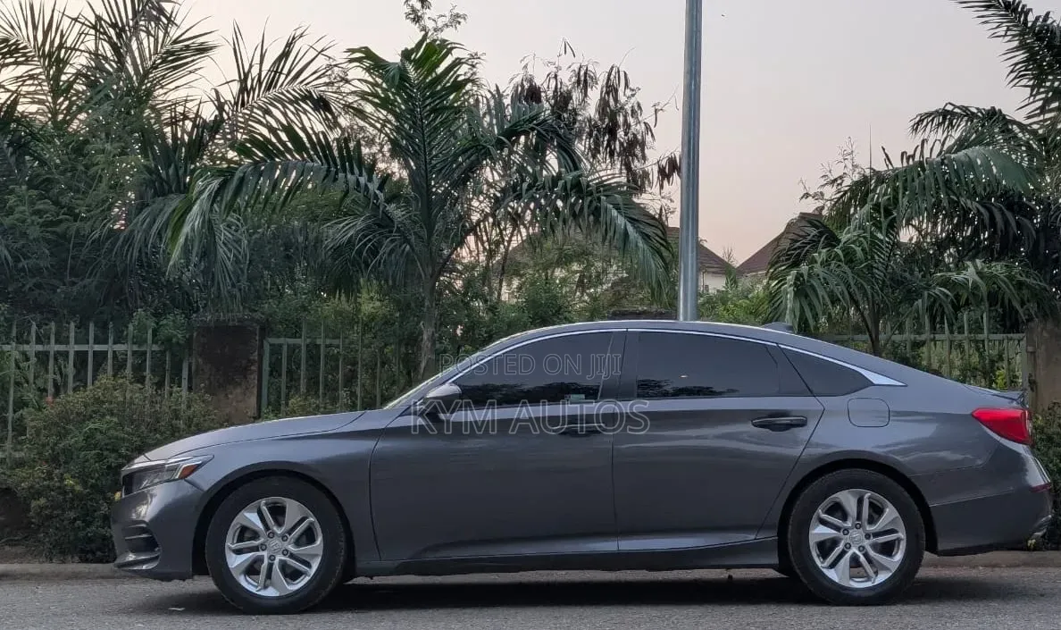 Honda Accord 2019 Gray