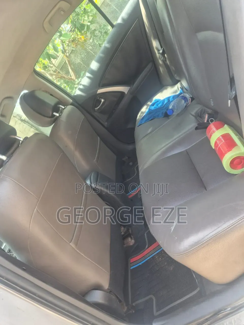 Toyota Avensis 2013 Silver