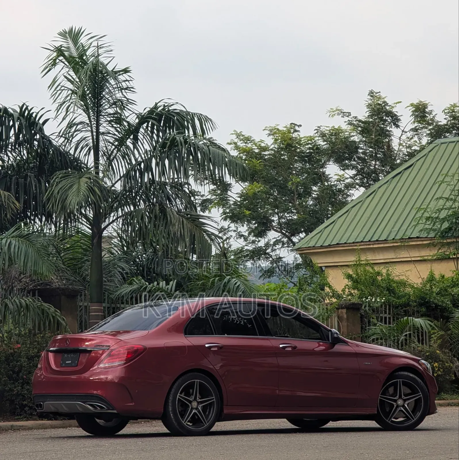 Mercedes-Benz C450 2016 Red