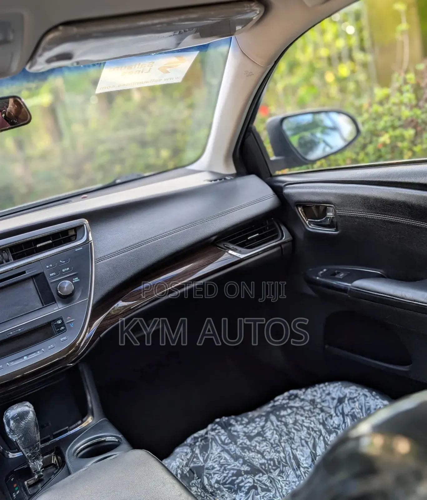 Toyota Avalon XLE Sedar FWD (3.5L 6cyl 6A) 2013 Silver