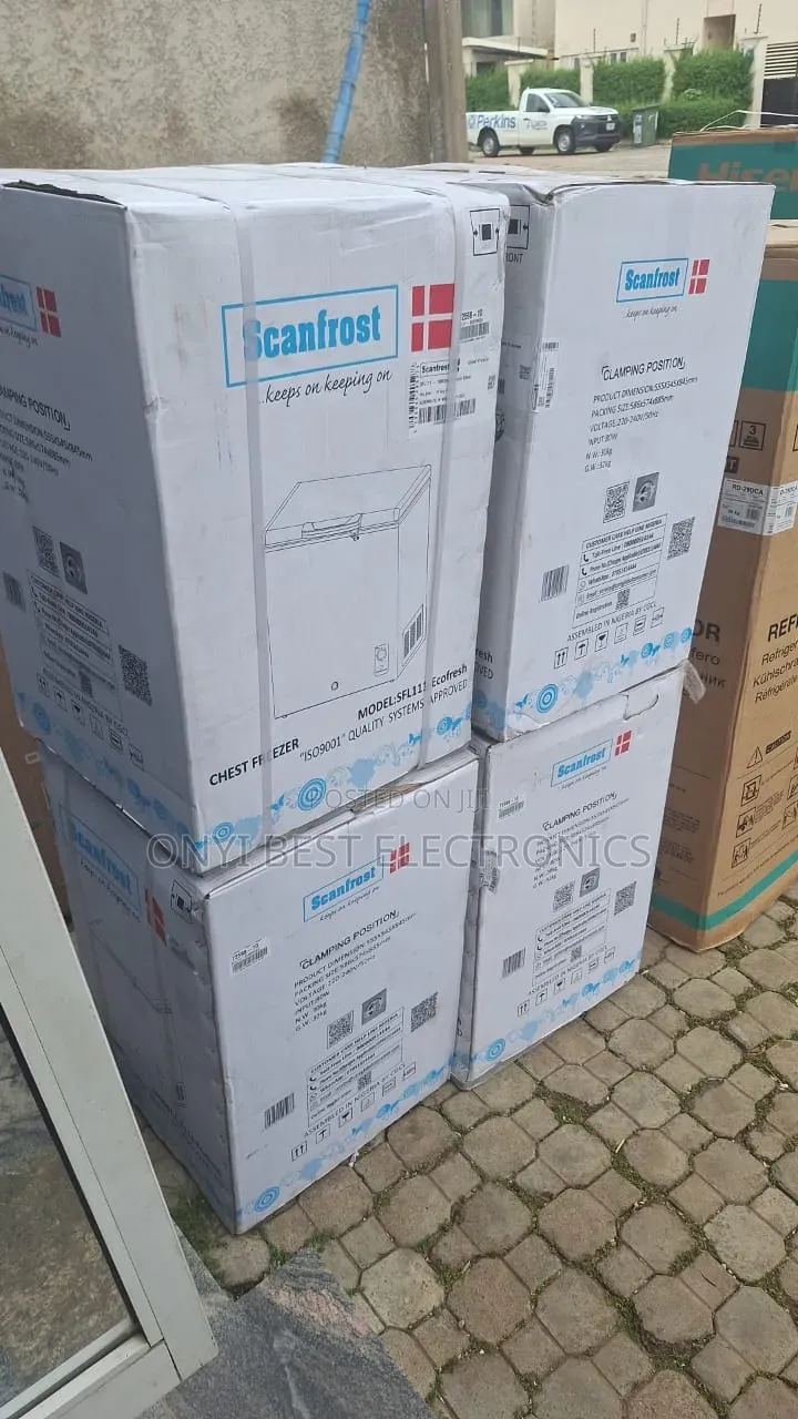 Scanfrost 100 Litres Deep Freezer Sfl111