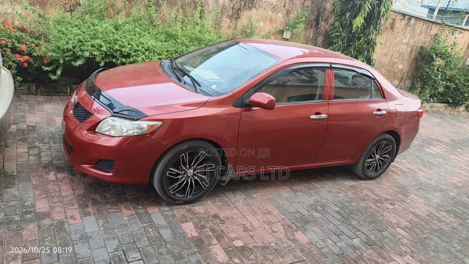Toyota Corolla 2010 Red
