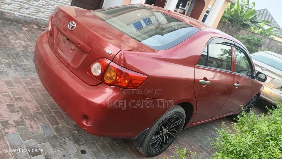 Toyota Corolla 2010 Red