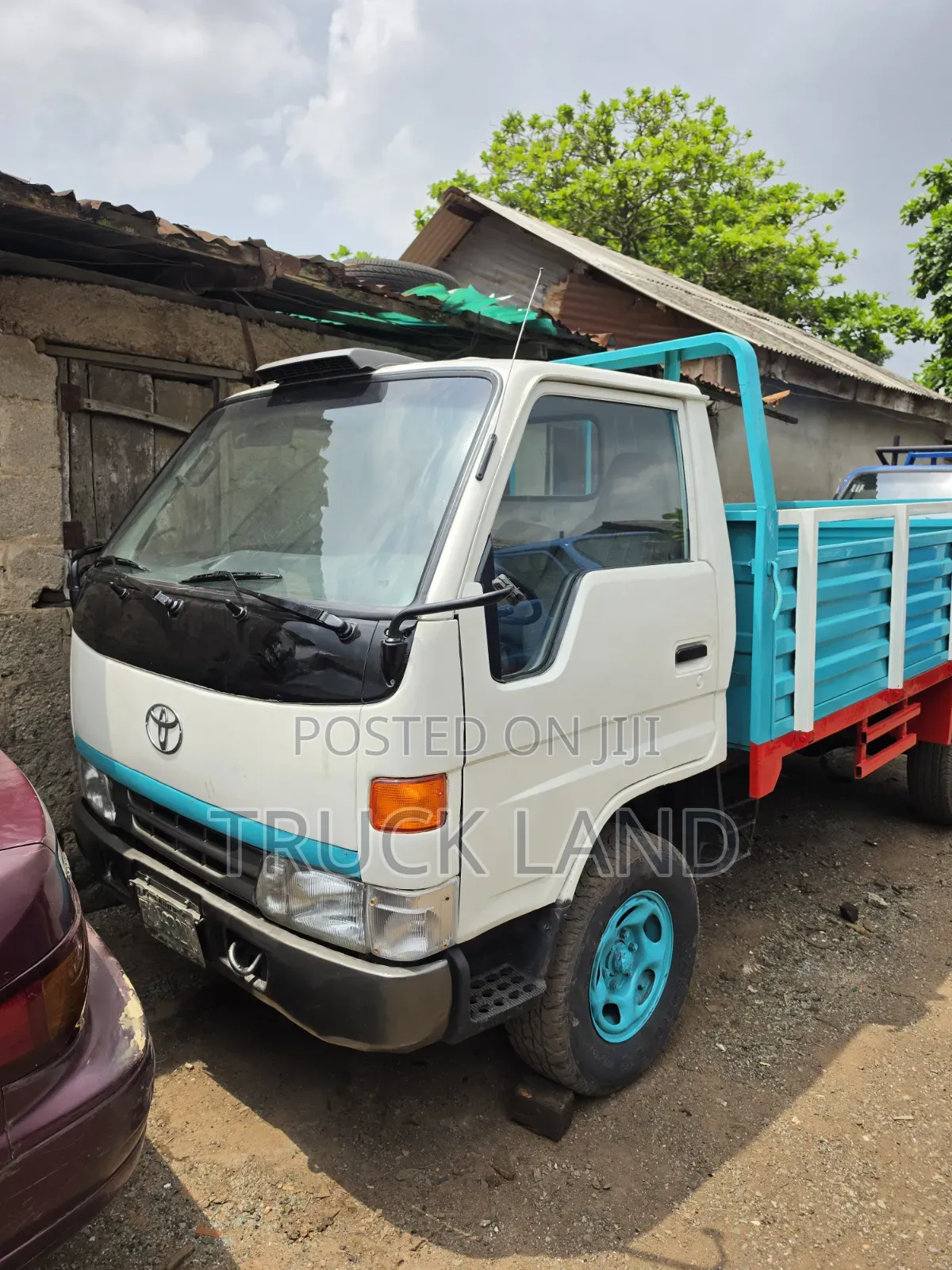Toyota Dyna 150 Long Frame