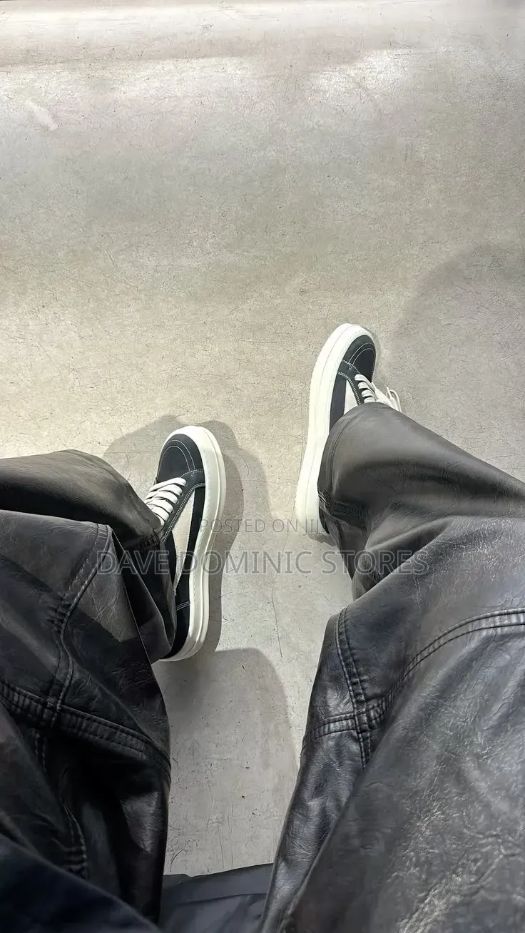 Rick Owens Low Sneaks (Vintage Sneaks )