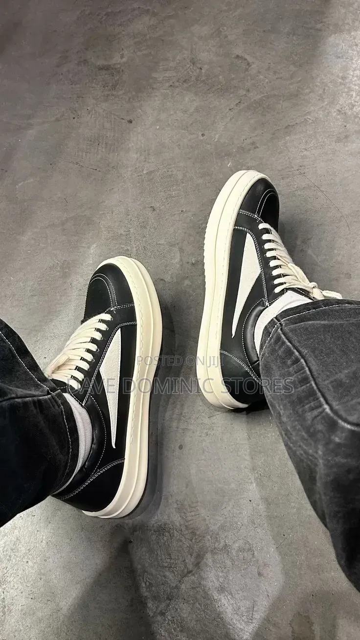 Rick Owens Low Sneaks (Vintage Sneaks )