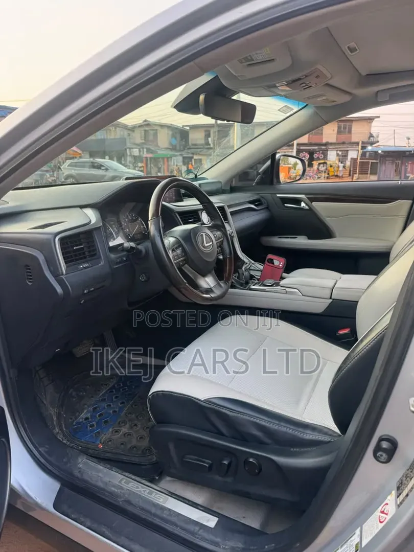 Lexus RX 2025 Brown