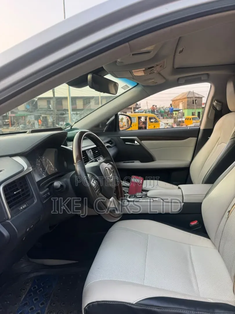 Lexus RX 2025 Brown