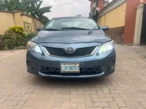 Toyota Corolla L 4dr Sedan (1.8L 4cyl 5M) 2012 Blue