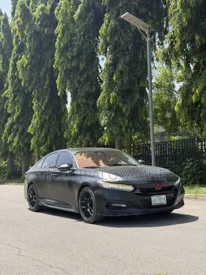 Honda Accord Sport 2.0T 2018 Black