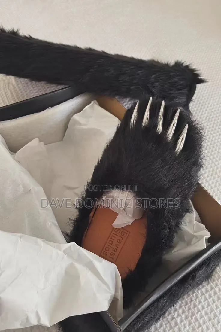 Original Bravest Studios Monster Claw (Bear Claw)