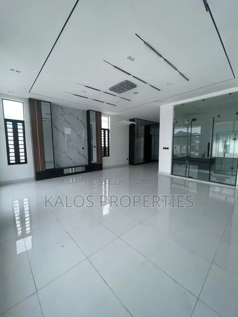 5bdrm Duplex in Sangotedo Ajaj Lekki for sale