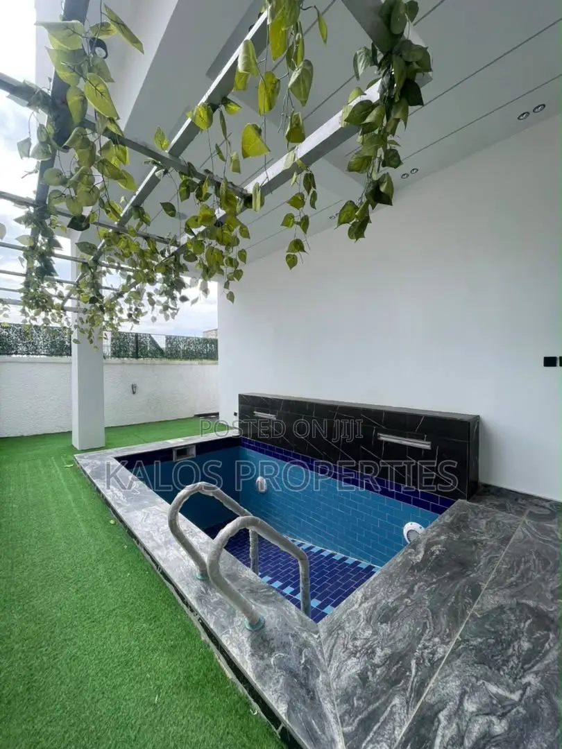 5bdrm Duplex in Sangotedo Ajaj Lekki for sale