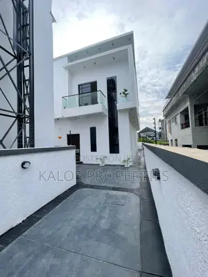 4bdrm Duplex in Sangotedo Ajah for sale
