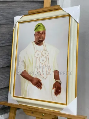 Elegant Photo Frames for Birthday and Anniversary Gifts