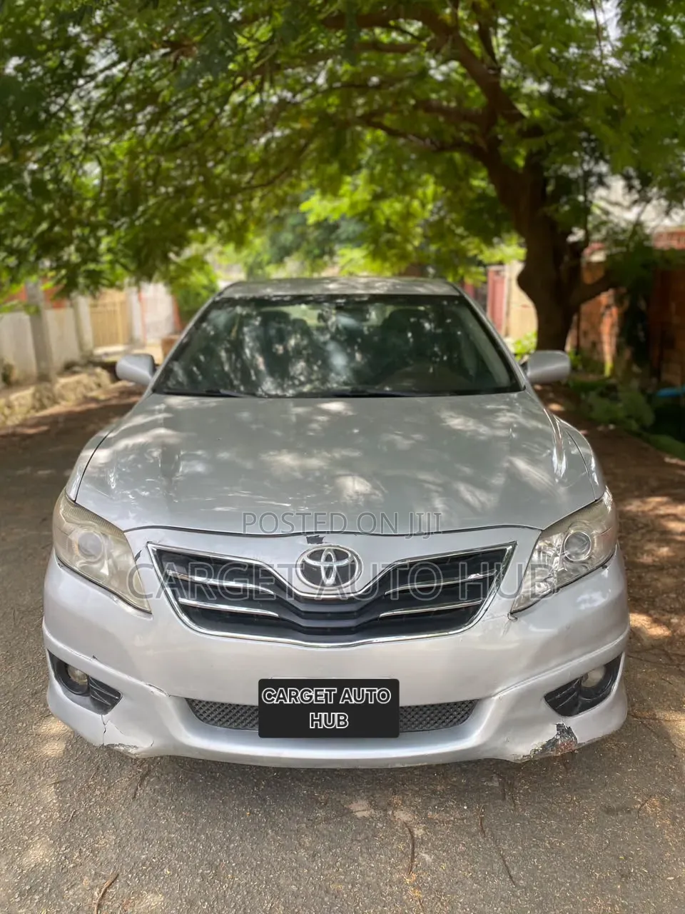 Toyota Camry 2010 Silver