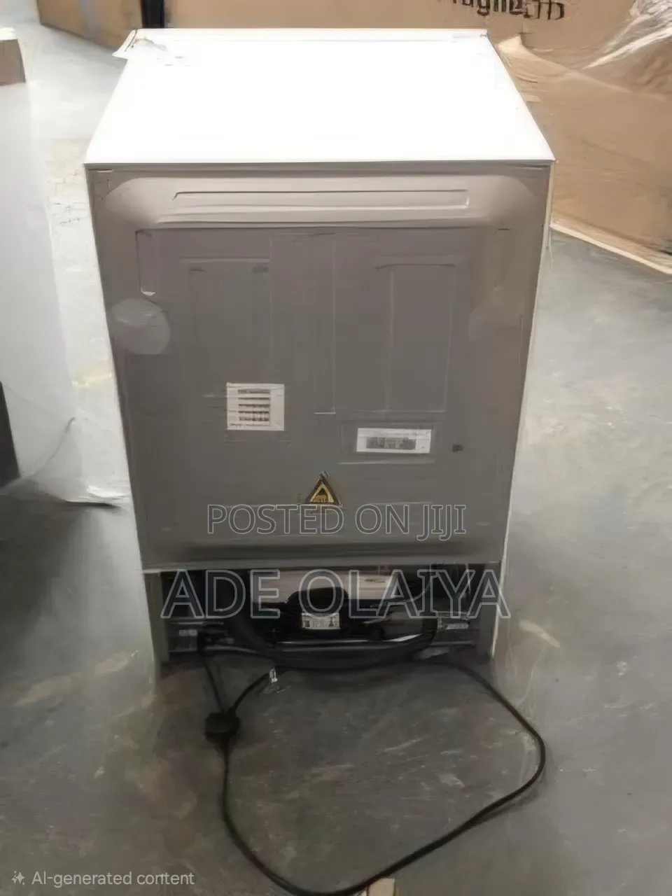 Hoover Tabletop Fridge