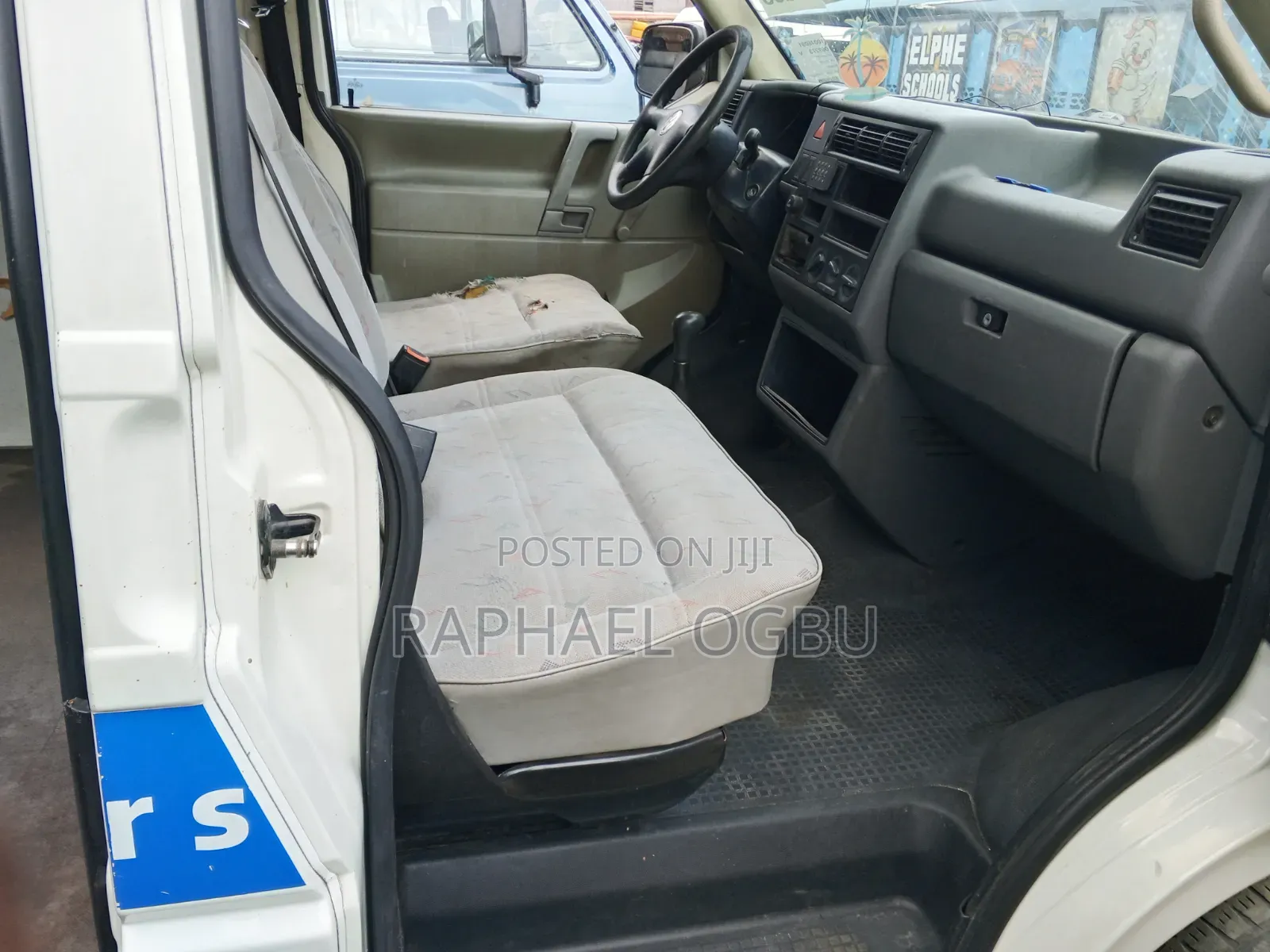 Volkswagen Transporter 2002 White