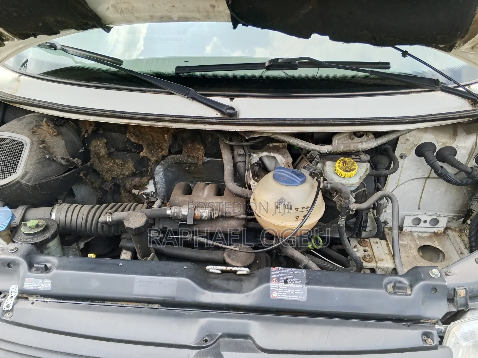 Volkswagen Transporter 2002 White