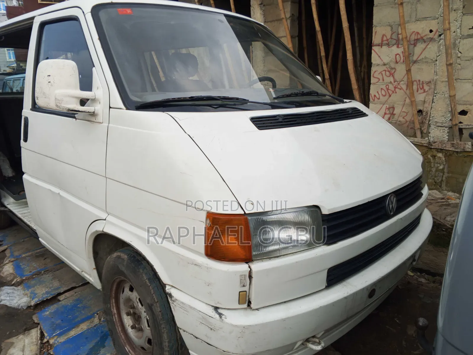 Volkswagen Transporter 2000 White