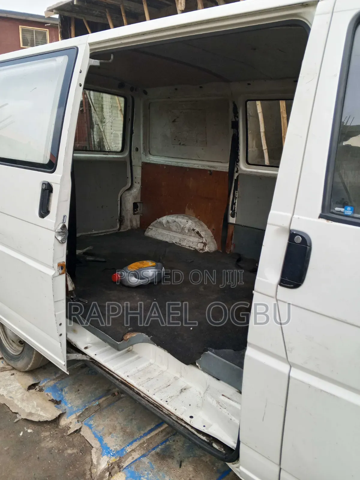 Volkswagen Transporter 2000 White