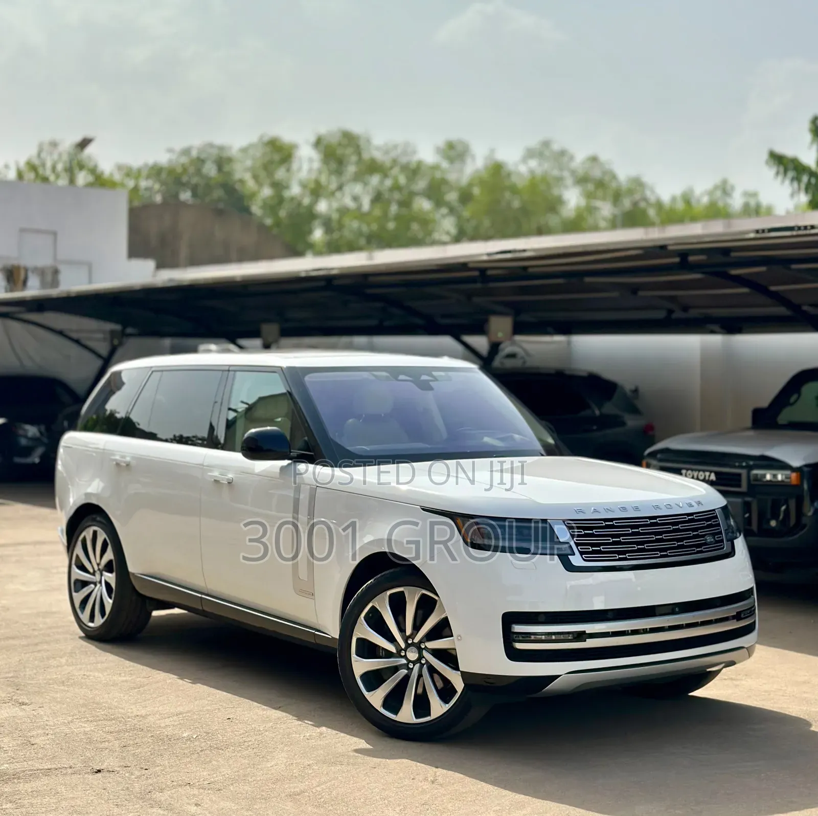 Land Rover Range Rover Evoque 2023 White