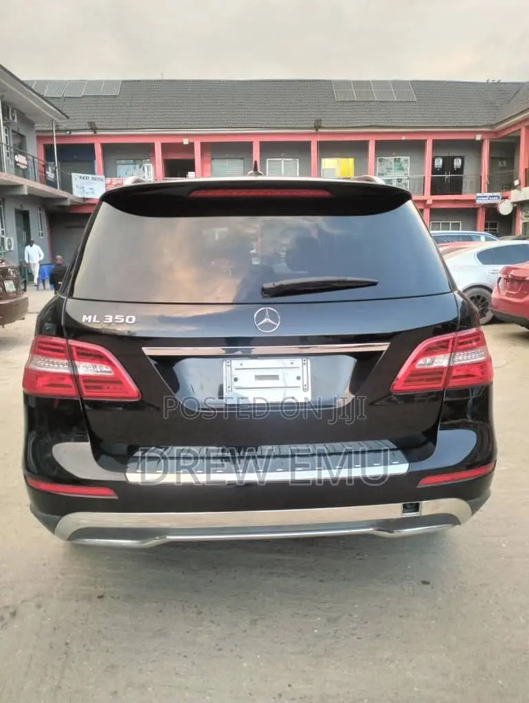Mercedes-Benz M Class ML350 4MATIC 4dr SUV AWD (3.5L 6cyl 7A) 2015