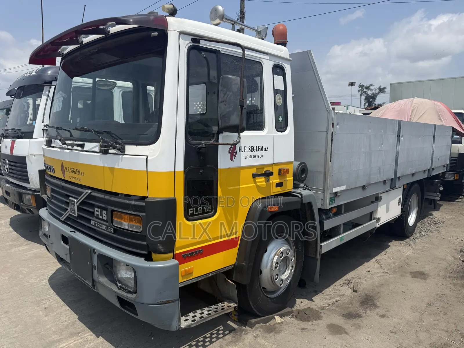 Foreign Used Volvo FL6 Open Bucket Truck.