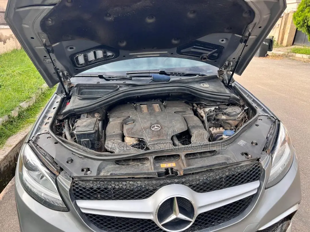 Mercedes-Benz GLE-Class GLE 400 4MATIC 2016 Gray