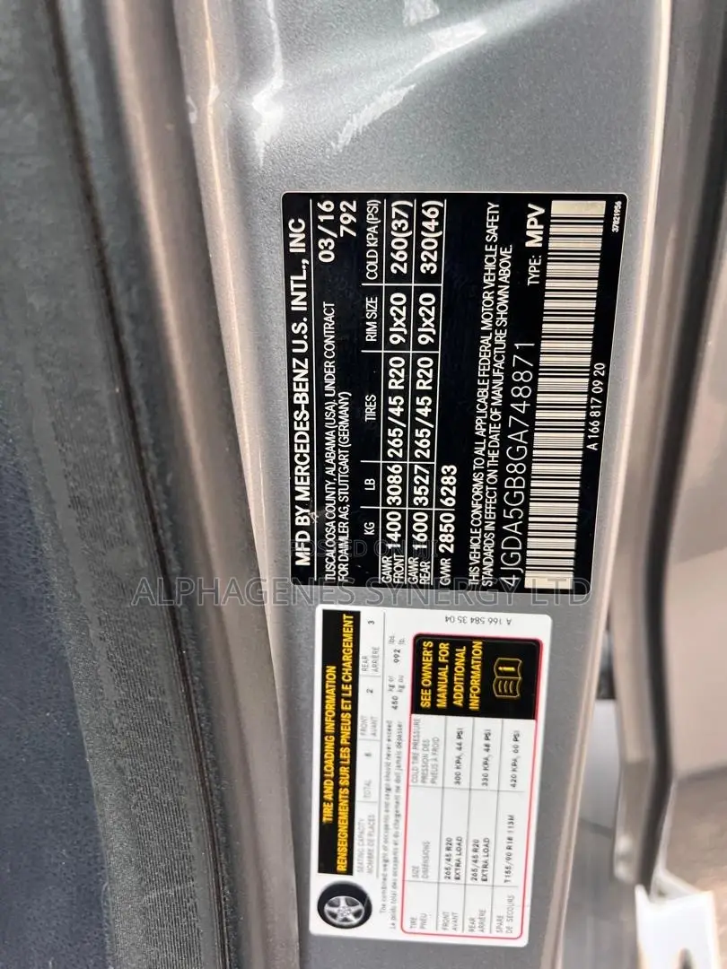Mercedes-Benz GLE-Class GLE 400 4MATIC 2016 Gray