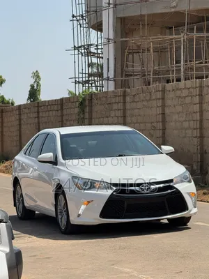 Toyota Camry 2016 White