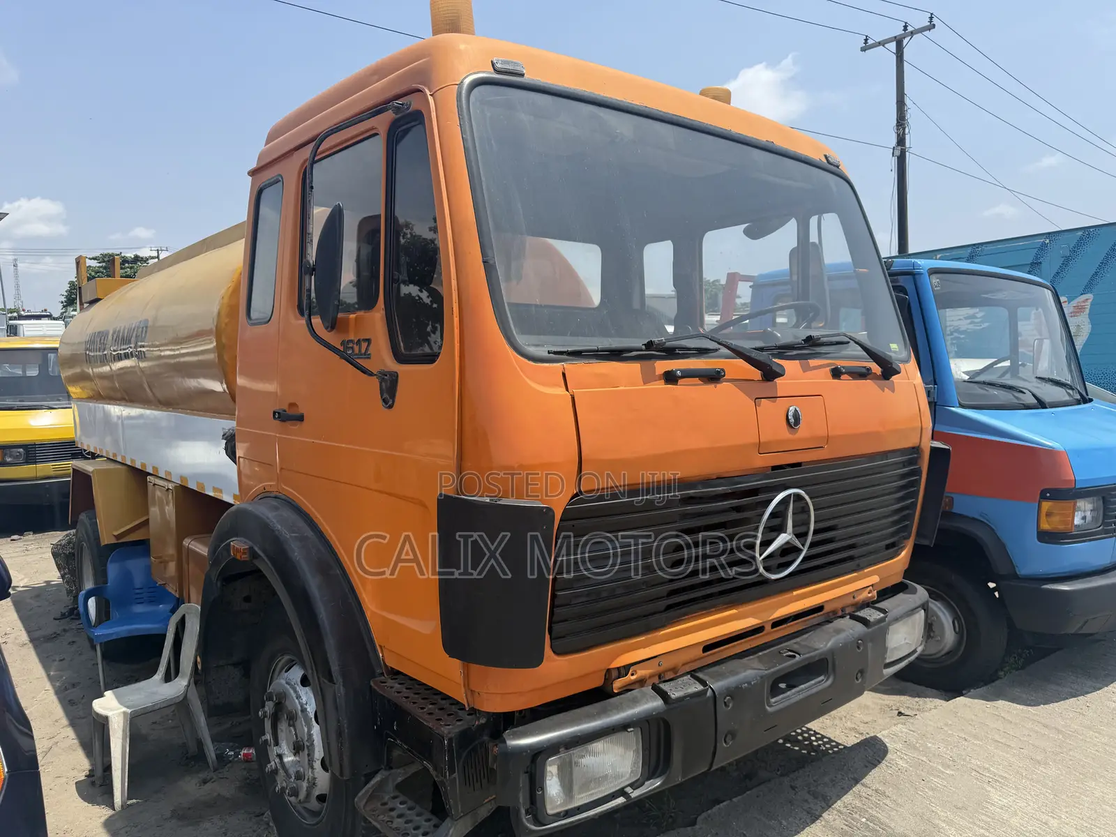 Foreign Used Mercedes Benz Water Tanker Truck.